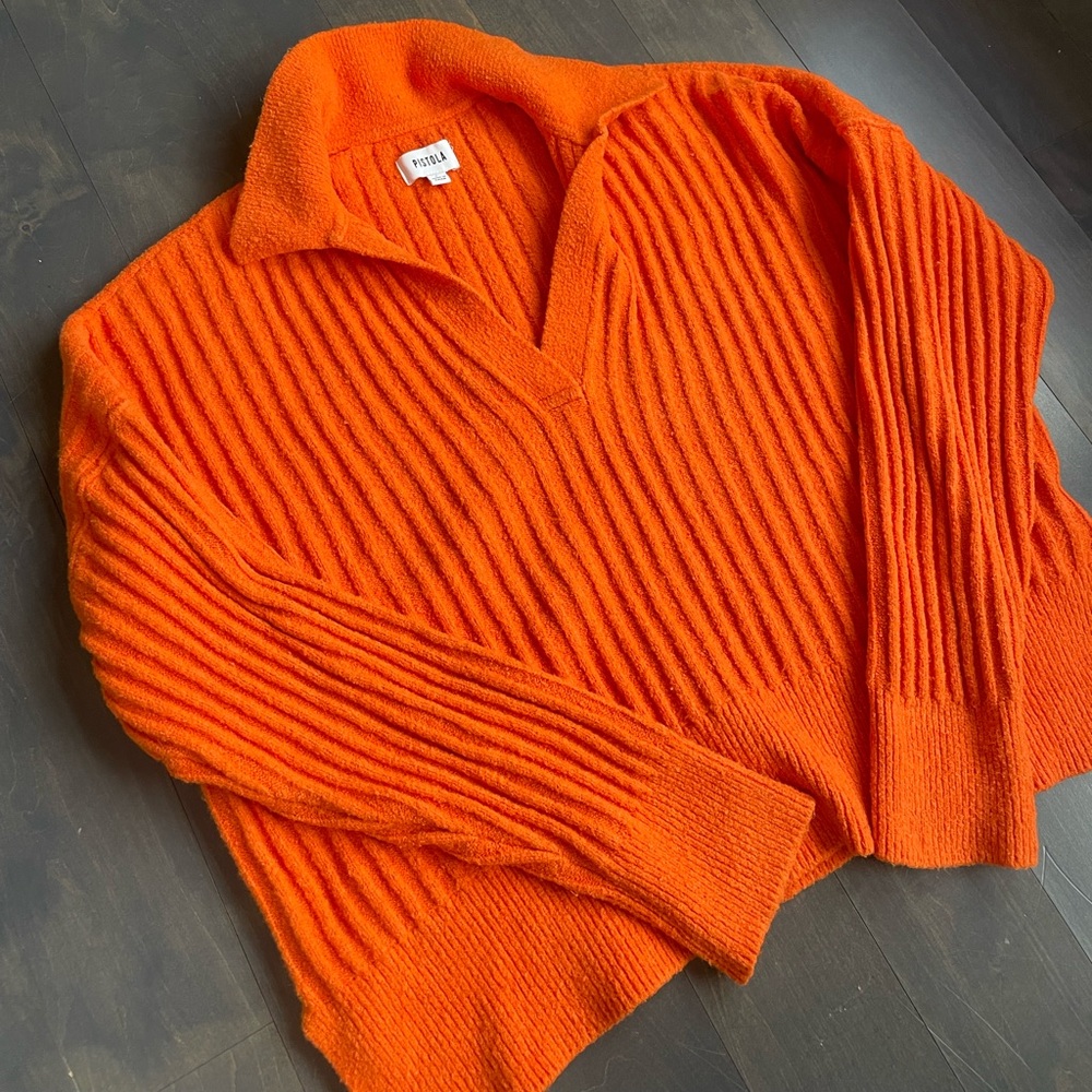 Pistola Women’s Collared V-Neck Orange Sweater Size Large - Picture 2 of 10